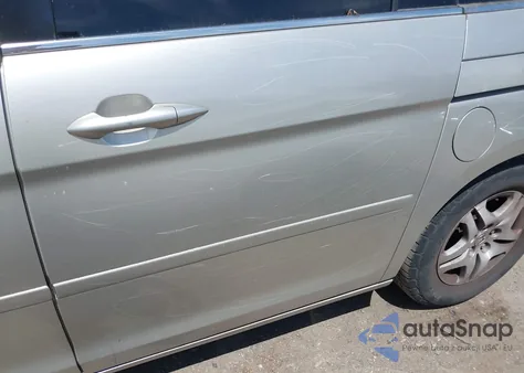 2005 Honda Odyssey Ex-L from USA, damaged, VIN 5FNRL38795B131521